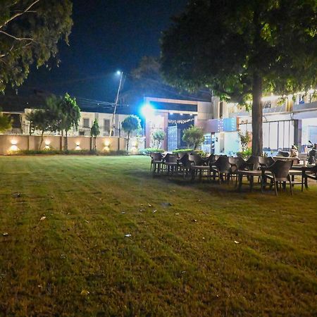 The Kedar Resort มถุรา ภายนอก รูปภาพ