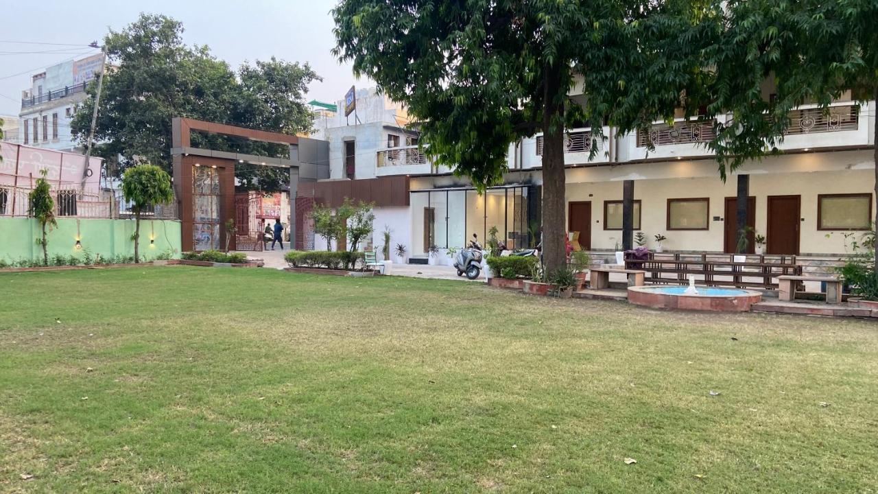 The Kedar Resort มถุรา ภายนอก รูปภาพ